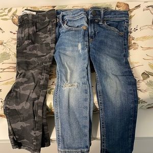 Bundle of 3T skinny jeans
